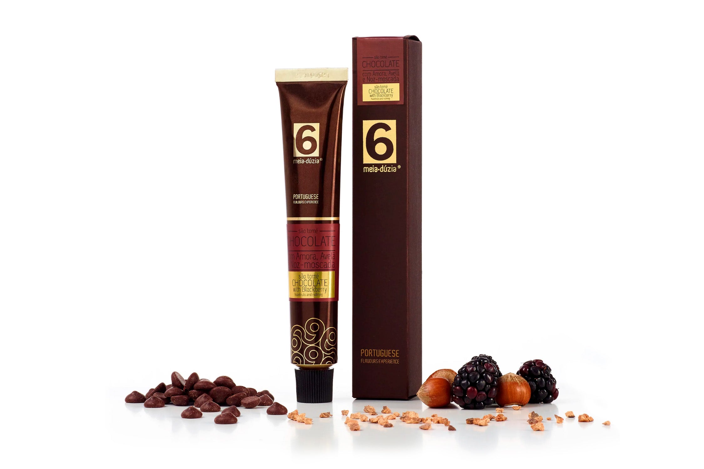 Creme de chocolate negro São Tomé com Amora, Avelã e e Noz-Moscada meia.dúzia