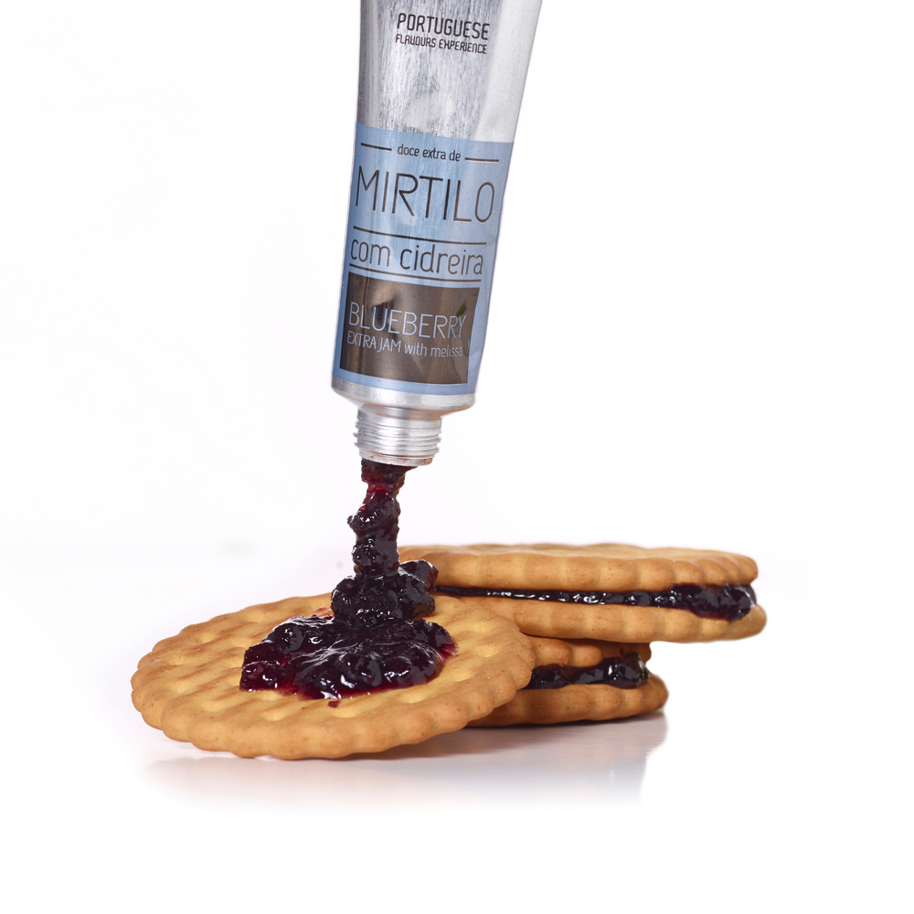 
                  
                    Box Experience: Travel Kit 6 Jams – Portuguese Tiles + Crackers
                  
                