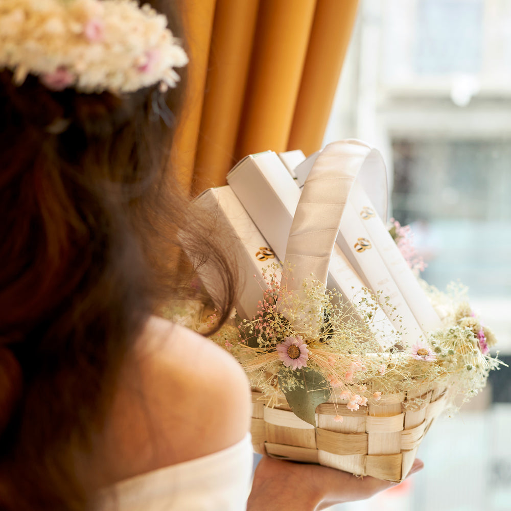 
                  
                    Olive Oil in Wedding Ring Box – Personalized Wedding Favor
                  
                