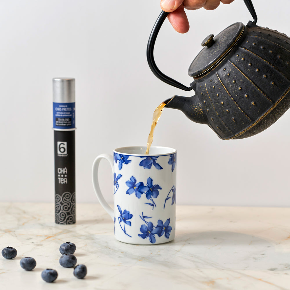 
                  
                    Experience Box No. 4 – Jam + Tea + Crackers | Christmas Edition
                  
                