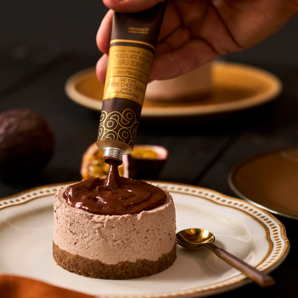 
                  
                    PACK 6 São Tomé Dark Chocolate Spreads with Fruits
                  
                