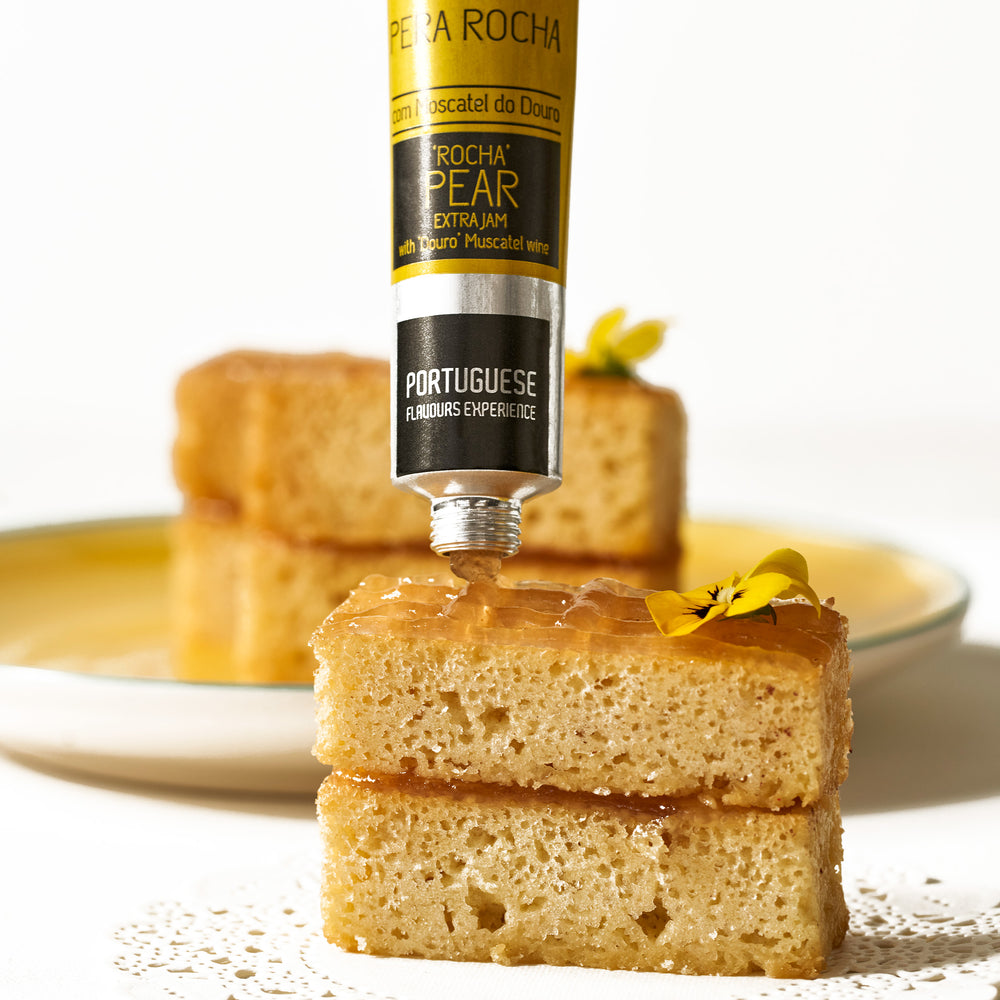 
                  
                    Rocha Pear Extra Jam with Muscatel
                  
                