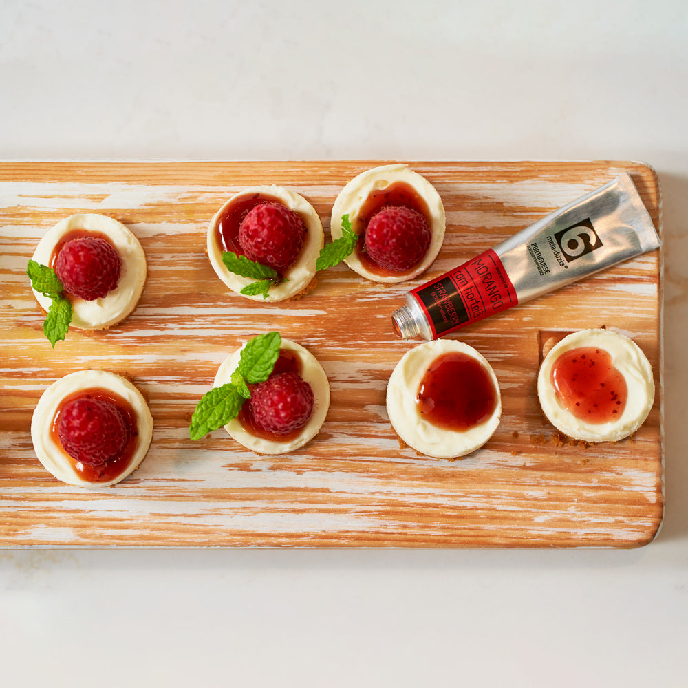 
                  
                    Box Experience: Travel Kit 6 Jams – Portuguese Tiles + Crackers
                  
                