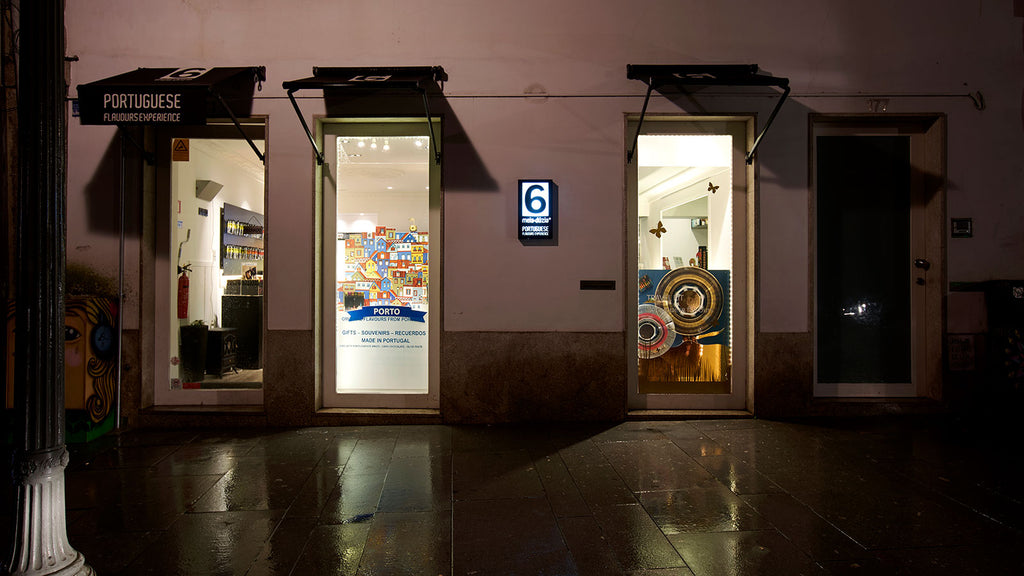 Exterior da loja meia.dúzia® Flores no Porto, Portugal