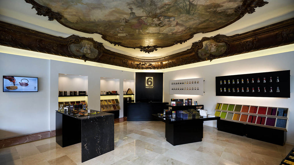 Interior da loja meia.dúzia® Santa Catarina no Porto, Portugal