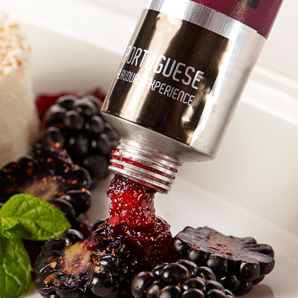 
                  
                    Compota em bisnaga meia.dúzia®
                  
                