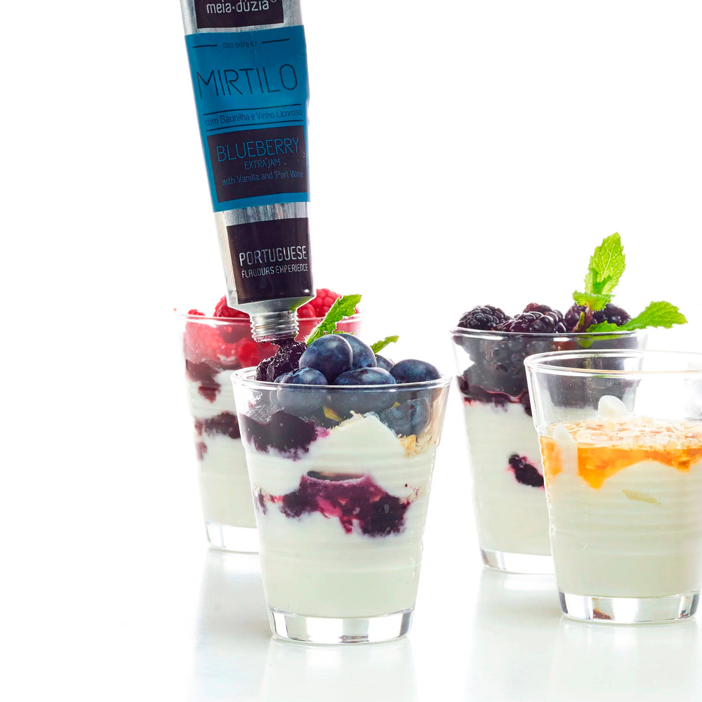 
                  
                    Blueberry Extra Jam with Vanilla and Liqueur Wine 
                  
                