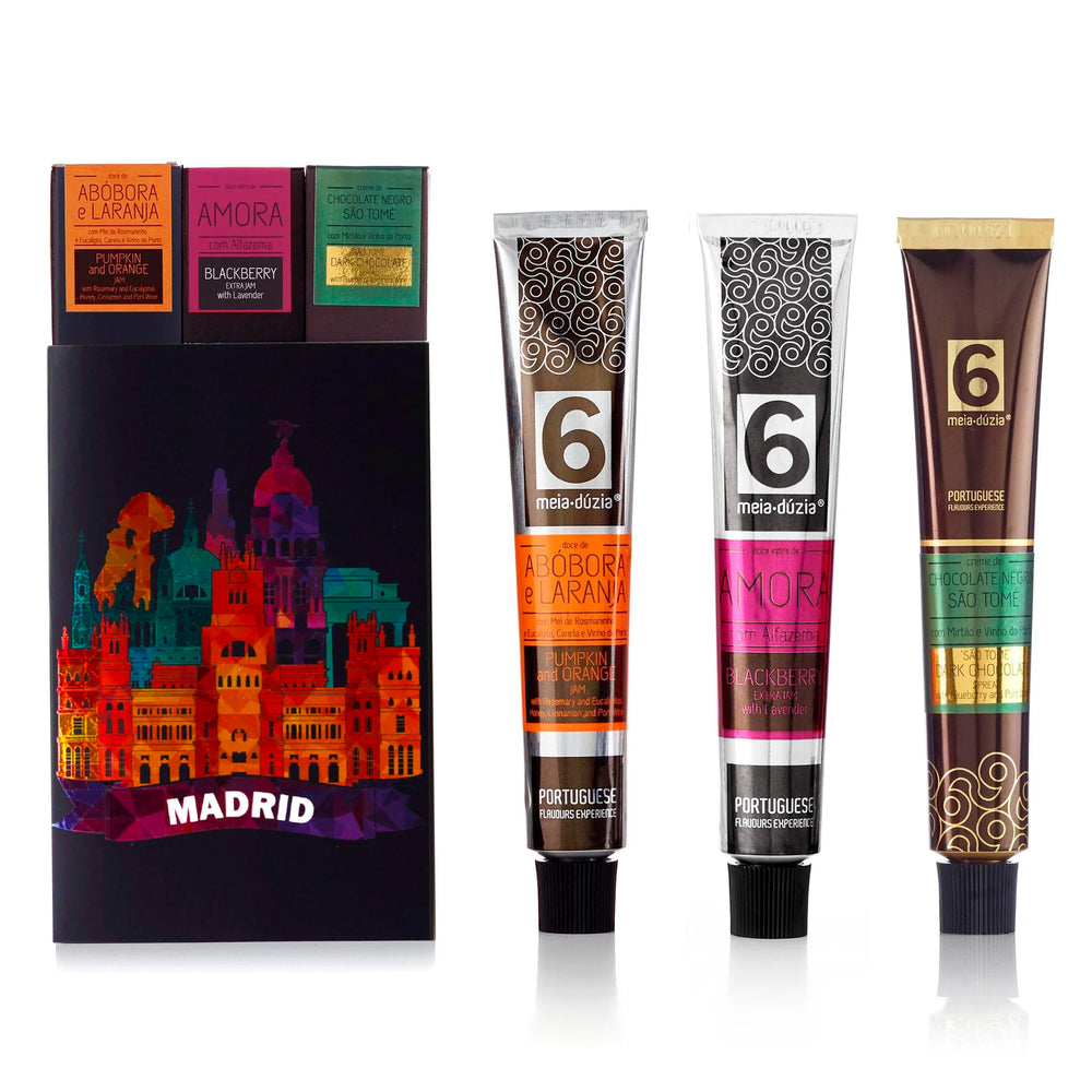 PACK 3 Sabores – Edição Madrid, inclui: compota artesanal de abóbora e laranja com mel canela e vinho do Porto, compota artesanal de amora com alfazema, creme de chocolate negro São Tomé com mirtilo e vinho do Porto - misturas de sabores surpreendentes, artesanais e portugueses by meia.dúzia - sabores de Portugal
